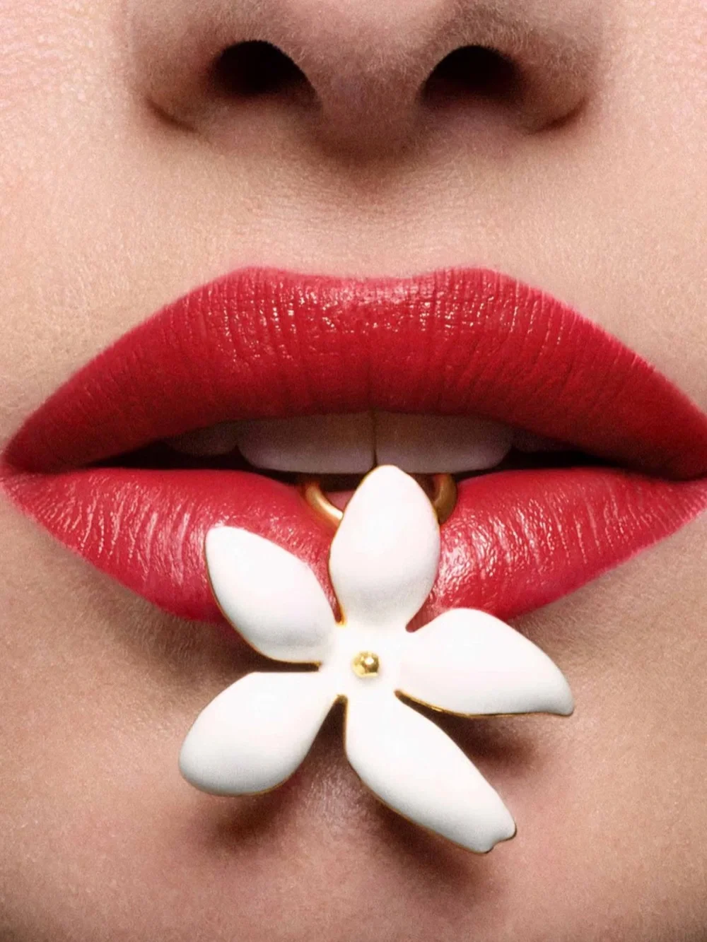 Carolina Herrera Mini Lipstick Red 310 Satin
